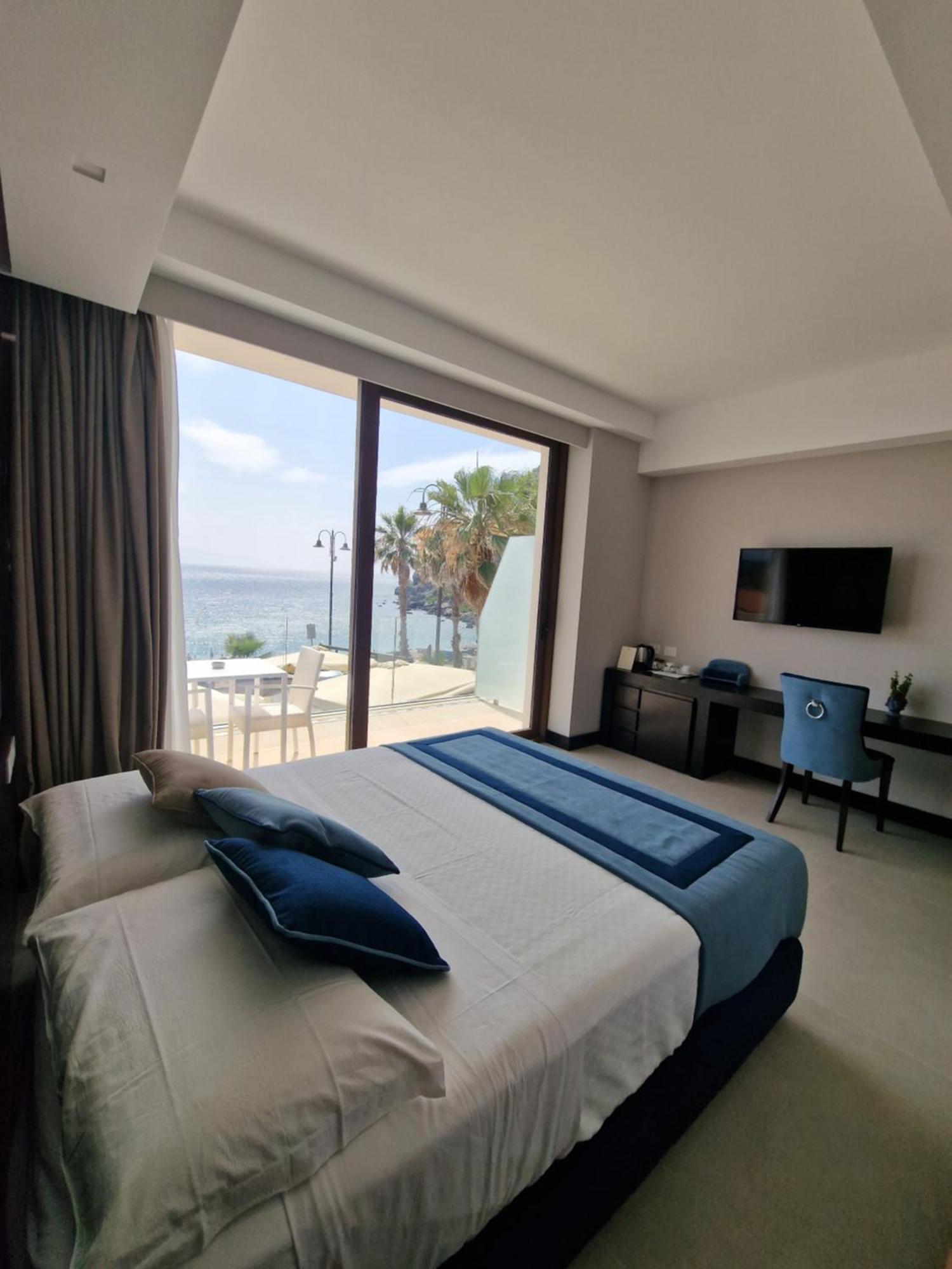 Ngonia Bay Boutique Hotel Μιλάτσο Εξωτερικό φωτογραφία