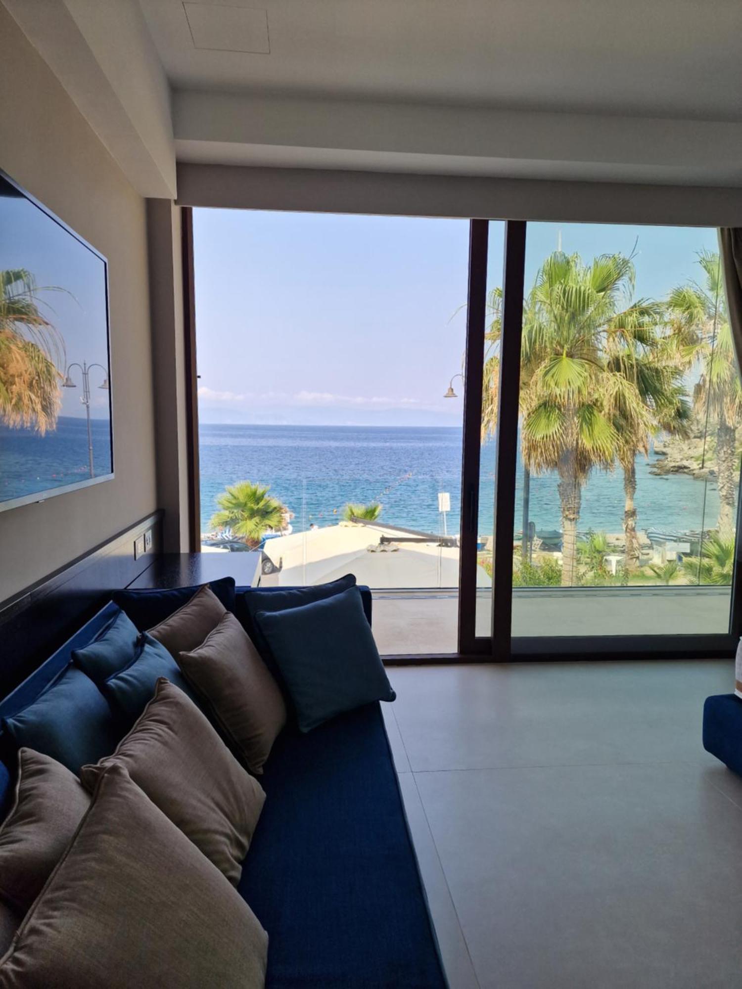 Ngonia Bay Boutique Hotel Μιλάτσο Εξωτερικό φωτογραφία